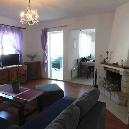 Tonci Apartman