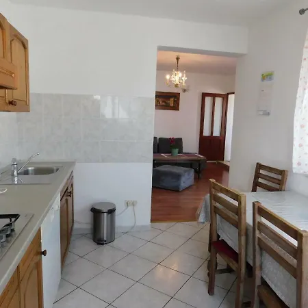 Tonci Apartman